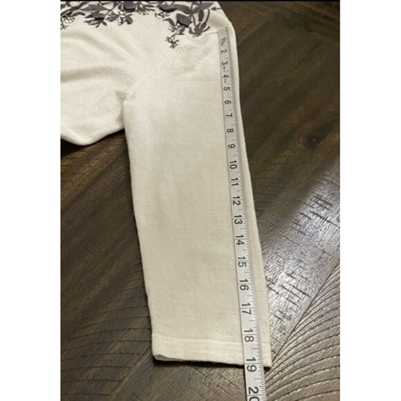 Garnet Hill 100% Merino Wool Cardigan L Ivory Gray Floral Appliqué Bead Sweater - Picture 10 of 11